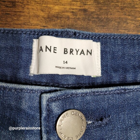 Lane Bryant Trouser Jeans 14 Wide Leg High Rise Medium Dark Wash Stretch Denim - Picture 3 of 13